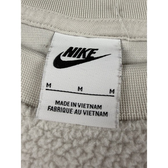 Nike Drifit Womens Beige Cropped Oversized Sweatshirt Boxy Fit Sweater Size M‎ - Picture 3 of 8